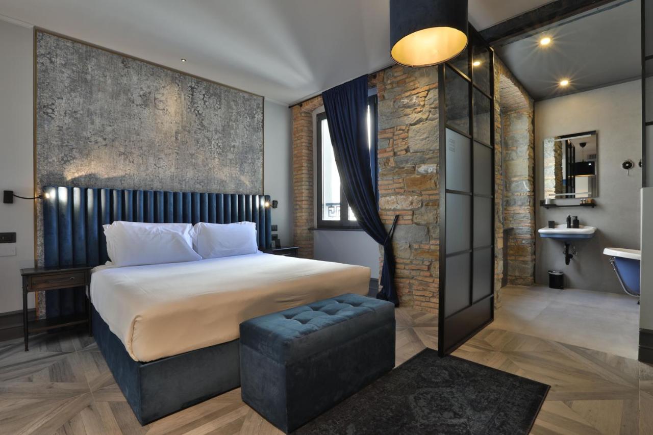 FORVM bijoux ROOMS - 2