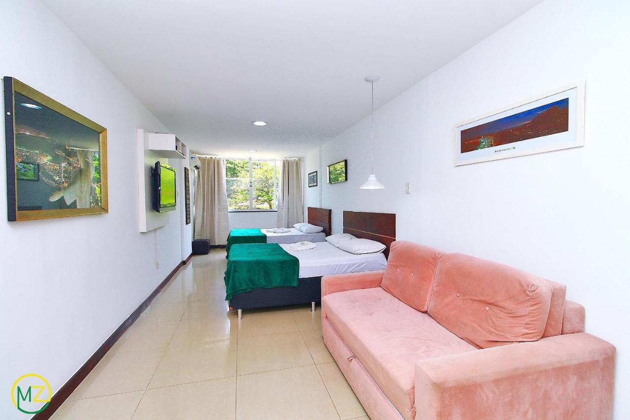 Renovated studio apt for 5 persons in Copacabana