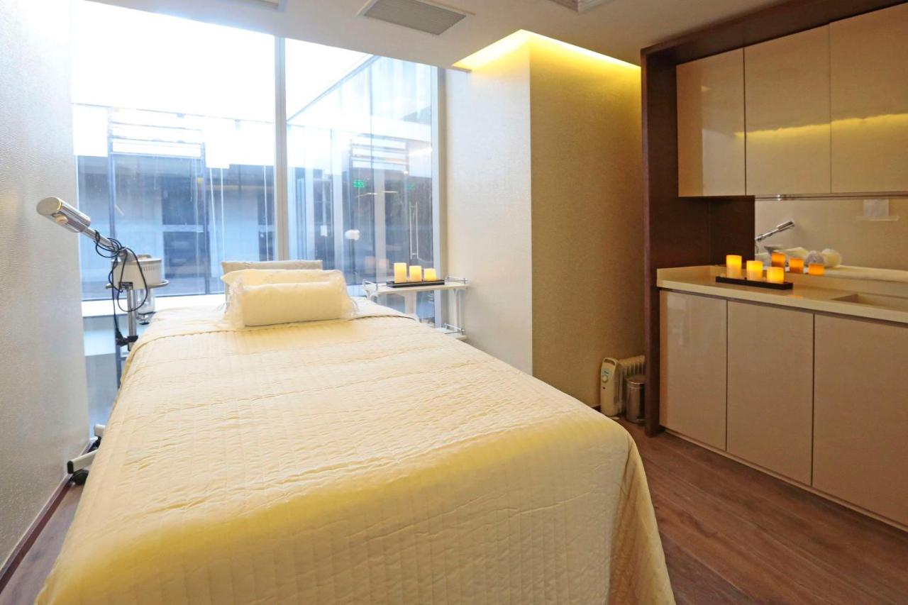 DoubleTree by Hilton Santiago Kennedy, Chile photo
