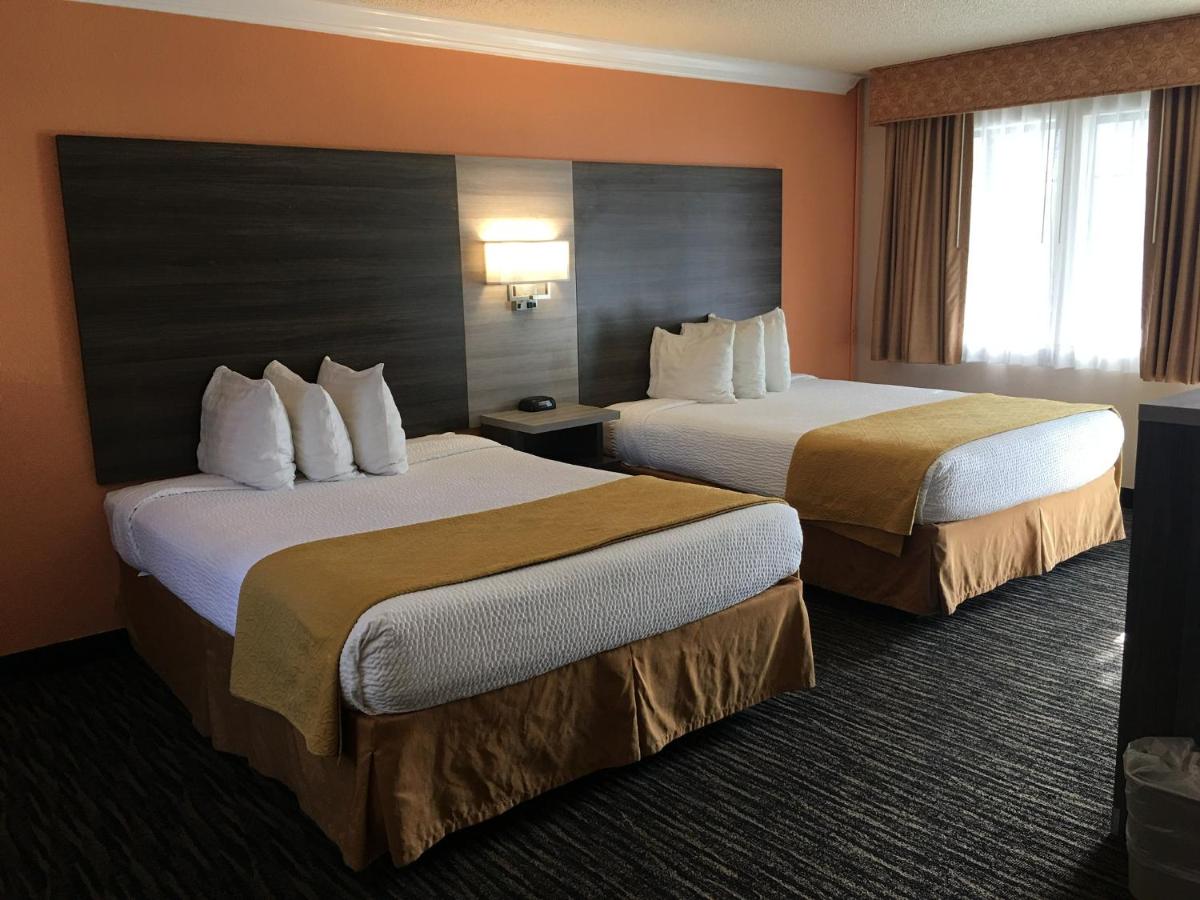 Arbor Inn Monterey — photo 8
