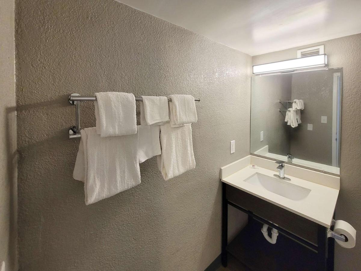 Airways Motel — photo 8