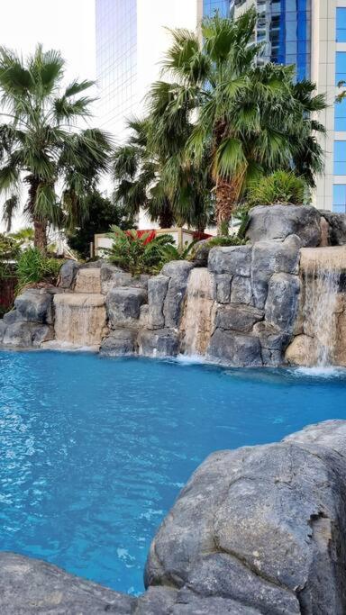 Luxury Paramount Hotel Apt D635 - 4