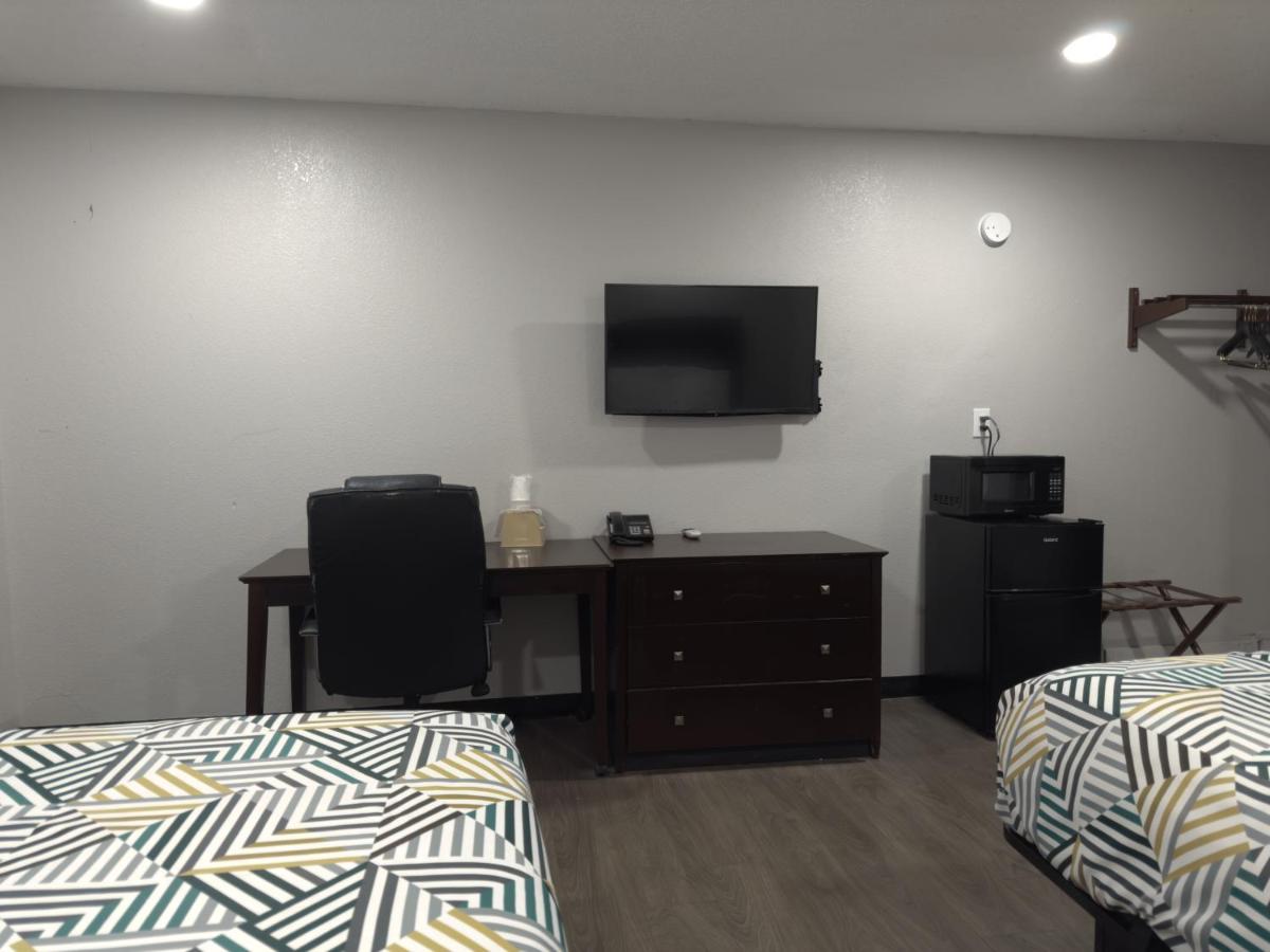 Relax Inn McGehee — photo 10