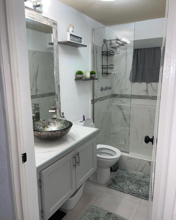 West View 1- Modern & central apartment