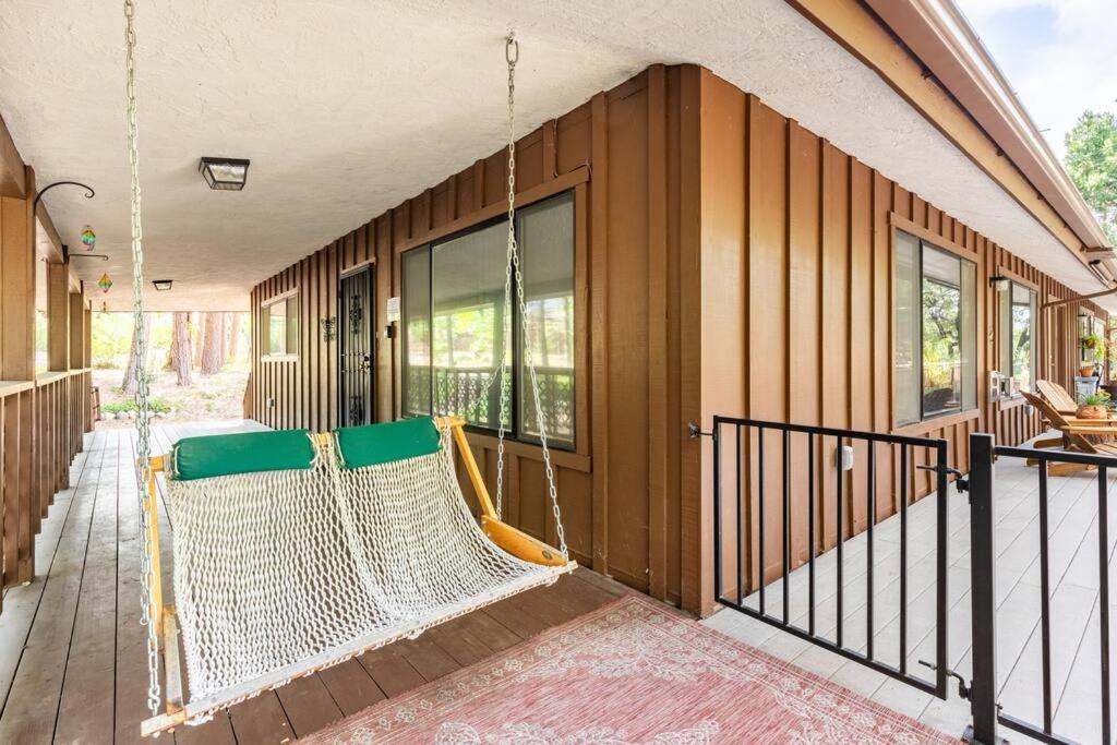 Ponderosa Pines Escape — photo 20