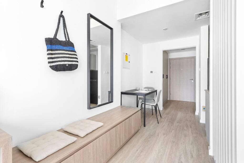 Exclusive Studio by Burj Khalifa and Dubai Mall, High Floor - 2