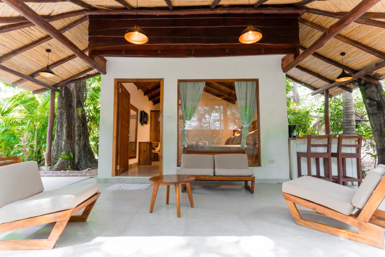Banana Beach Bungalows photo