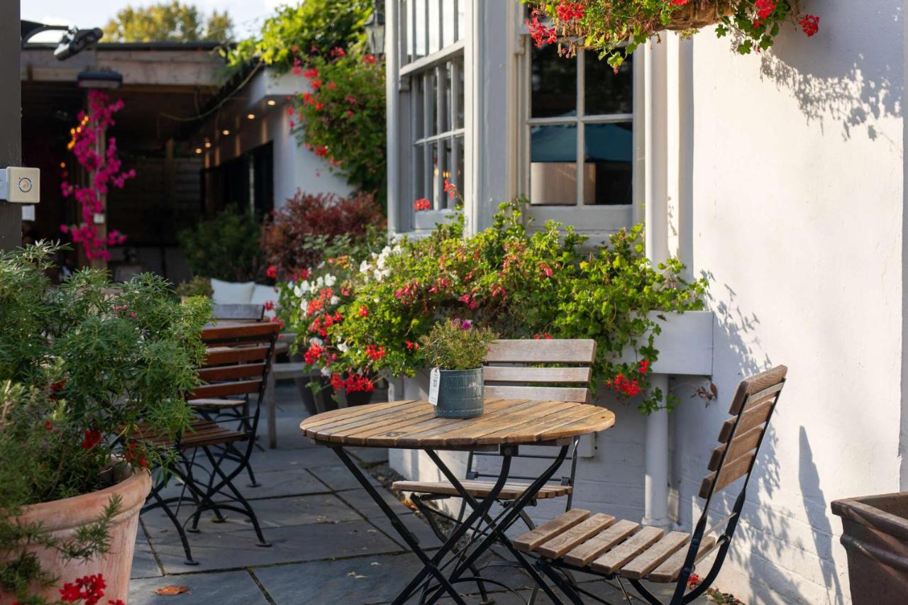 The Carpenters Arms photo
