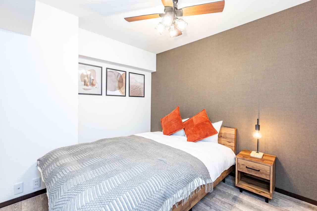 River Side Namba 301 - 3