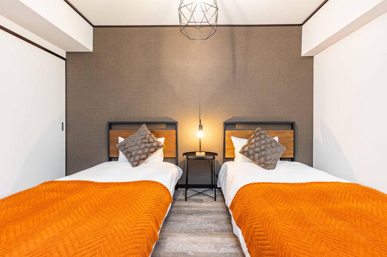 River Side Namba 301 - 4