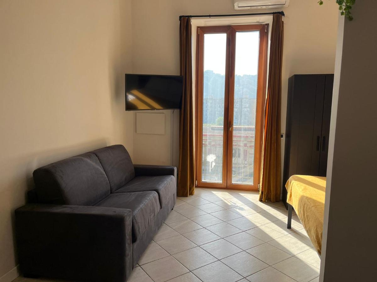 Napoli studio 106 - 5
