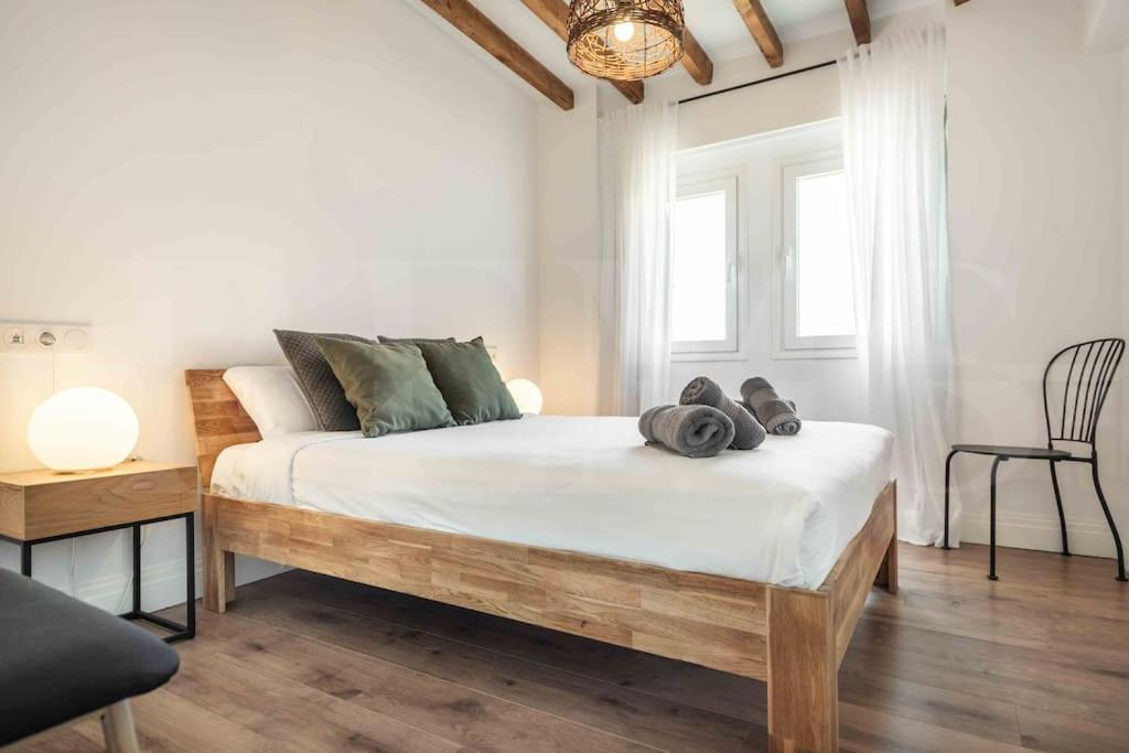 Modern apartment next to the Cervantes Theatre by REMS - 3