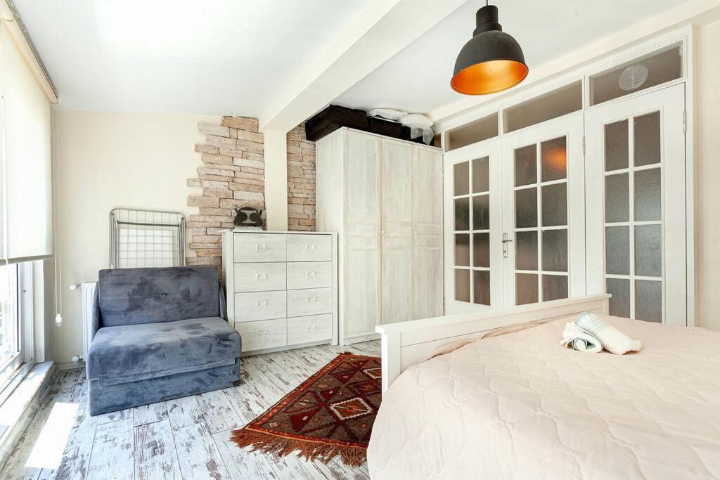 Prime location with terrace - 2