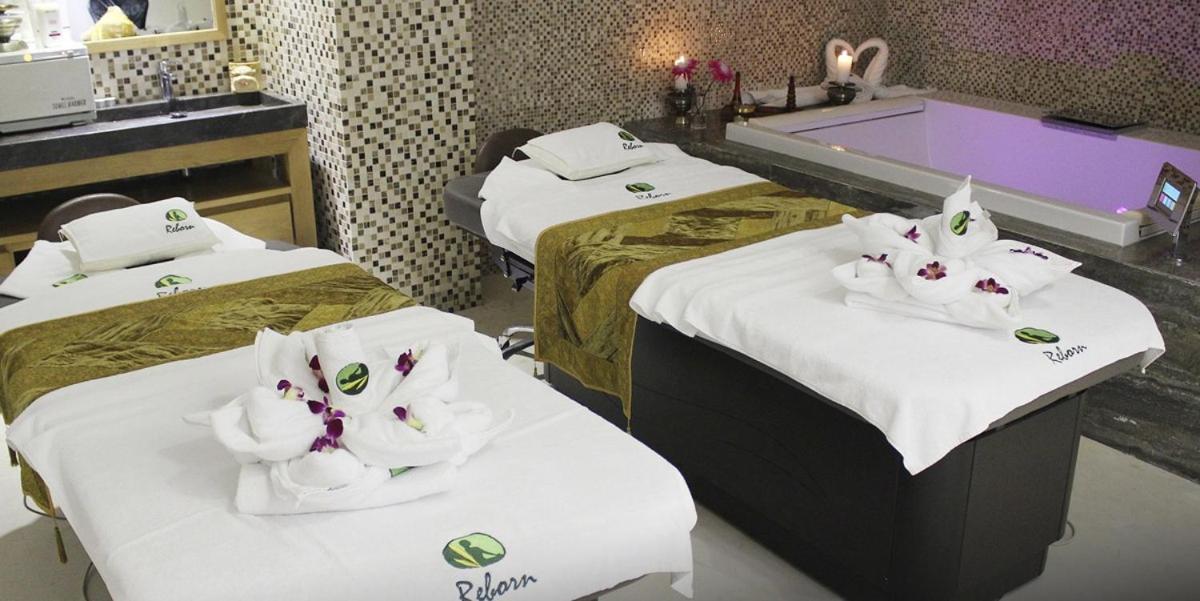 Ramee Grand Hotel And Spa photo