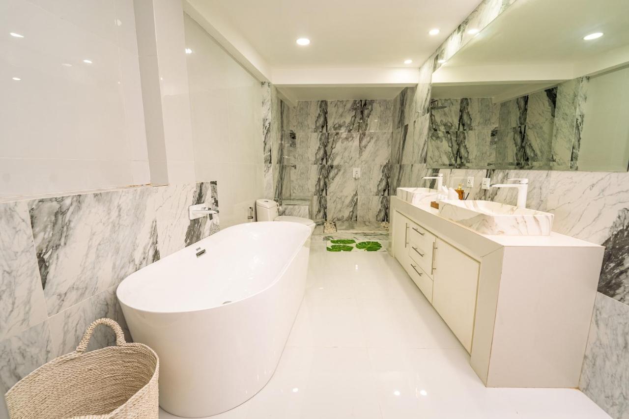 Spacious 3 BR Villa with private pool and Billiards - 5