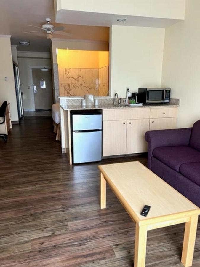 Lighthouse Suites Inn — photo 15