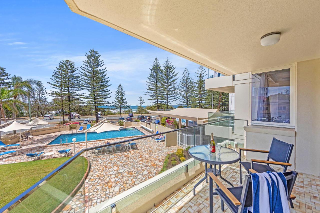 Southern Cross Beachfront Holiday Apartments photo
