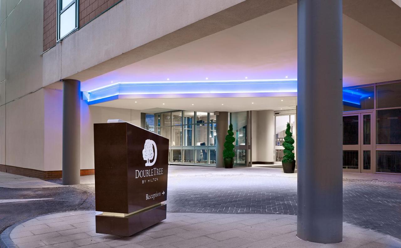 DoubleTree by Hilton Woking photo