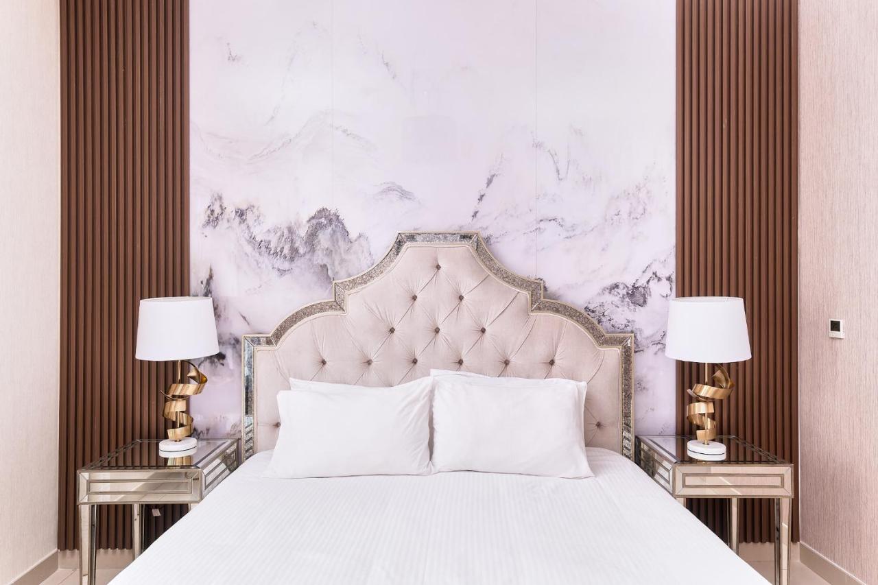 Bellavista Apartments Holiday Homes LLC - Striking - 1BR with Extra Twin Room - 29 boulevard - Partial Fountain View - 2