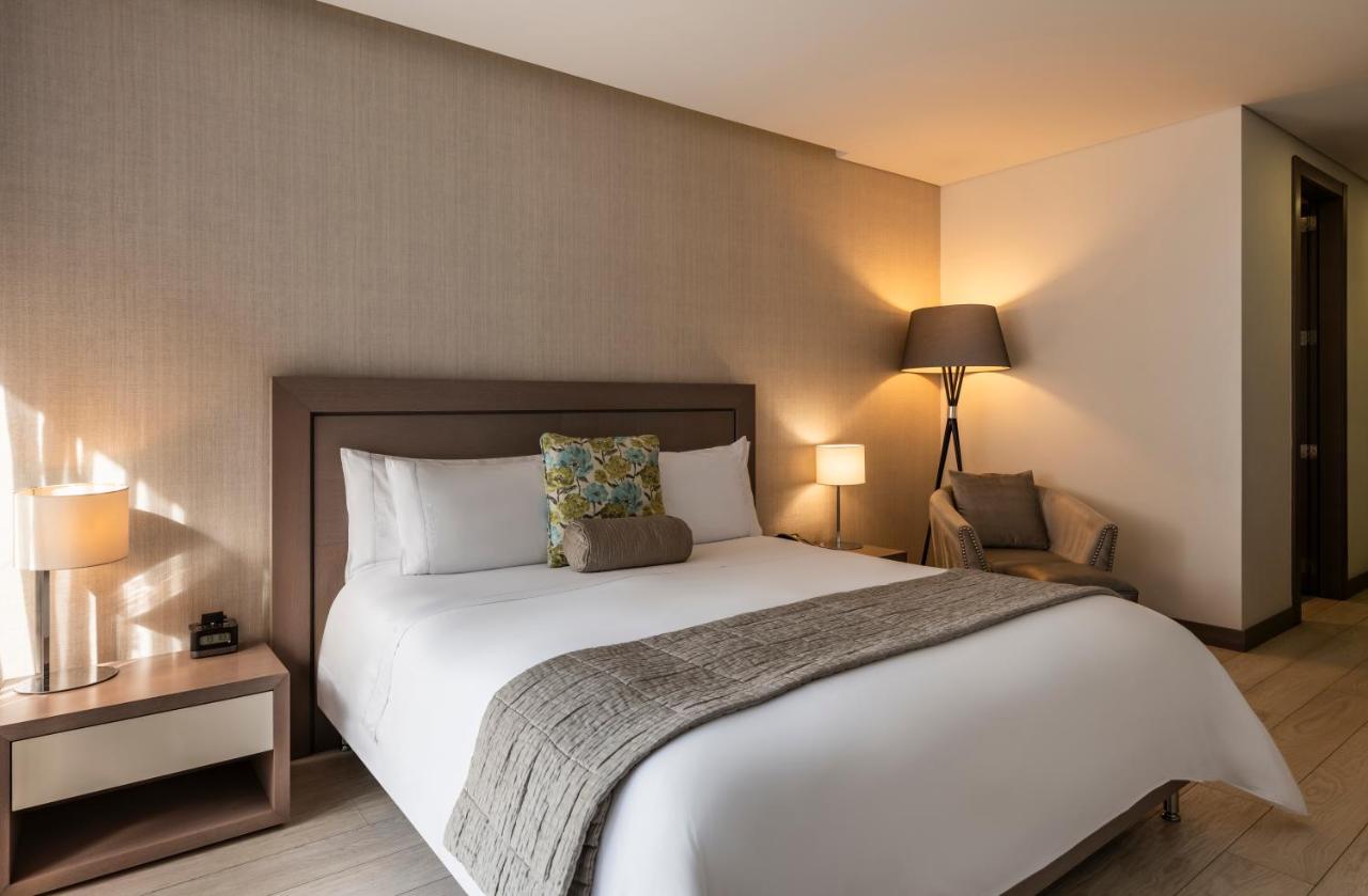 Hotel 100 Luxury Suites by Preferred photo