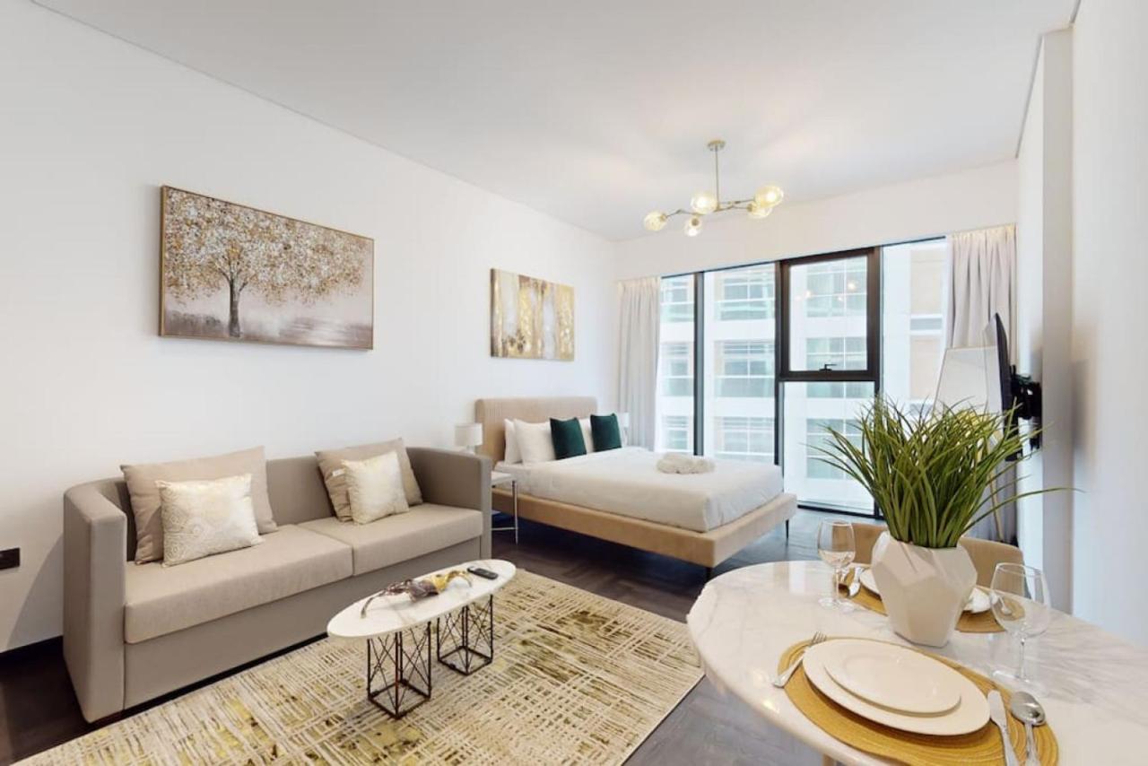 O Ten, Al Jaddaf - Neat Studio - 2