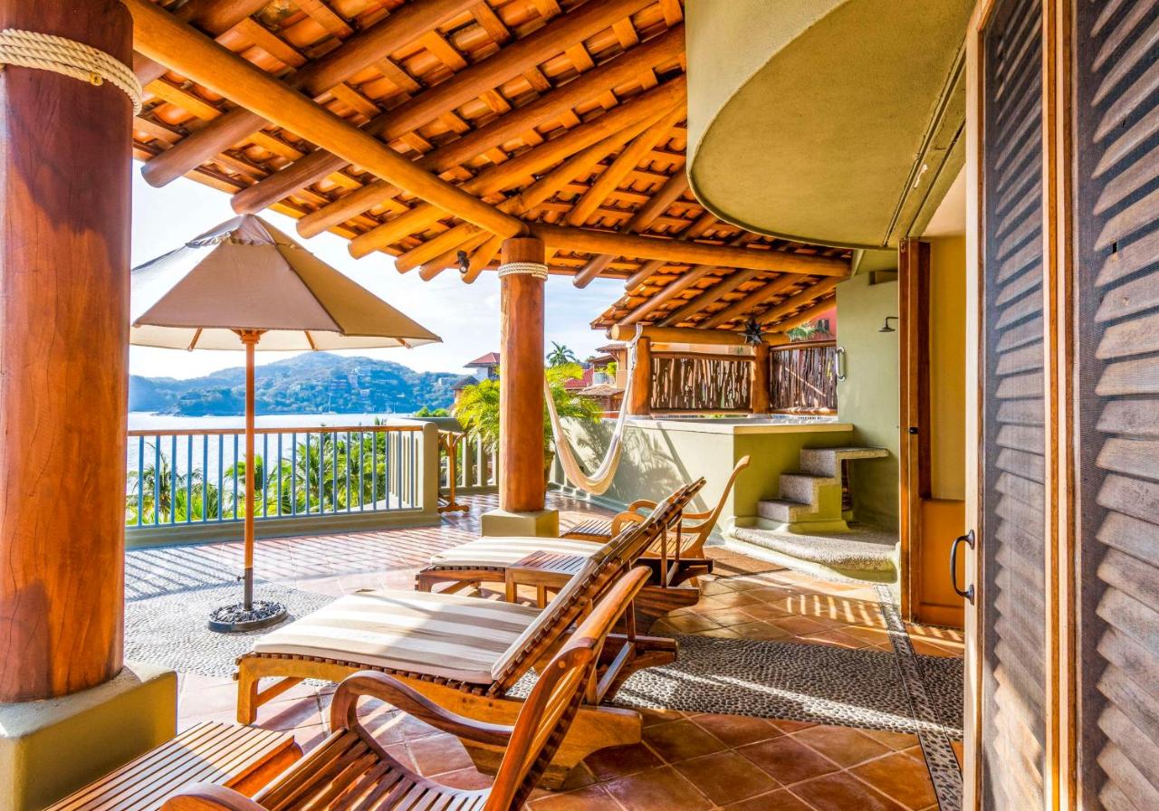 Hilton Grand Vacations Club Zihuatanejo photo
