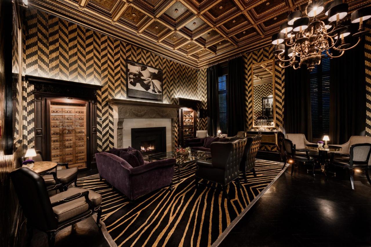 Schlosshotel Berlin by Patrick Hellmann photo