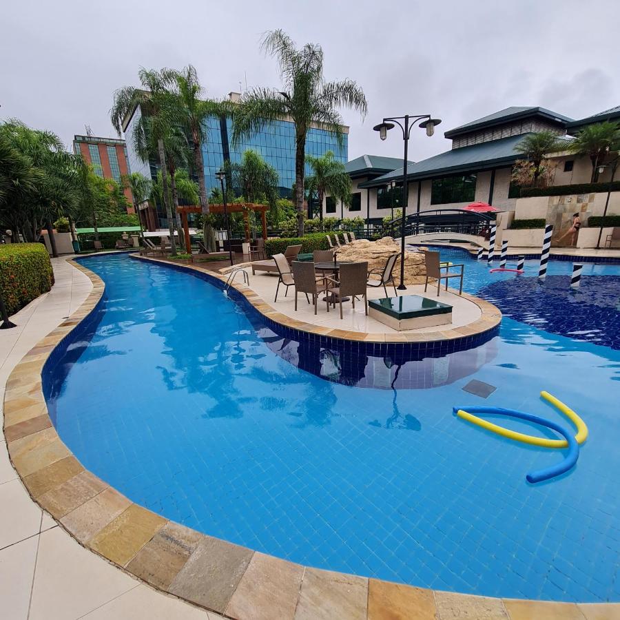 Suíte ampla no melhor da Barra da Tijuca 708