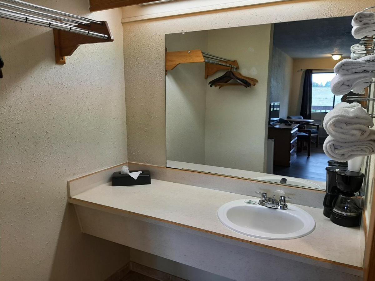 Centralia Inn — photo 3