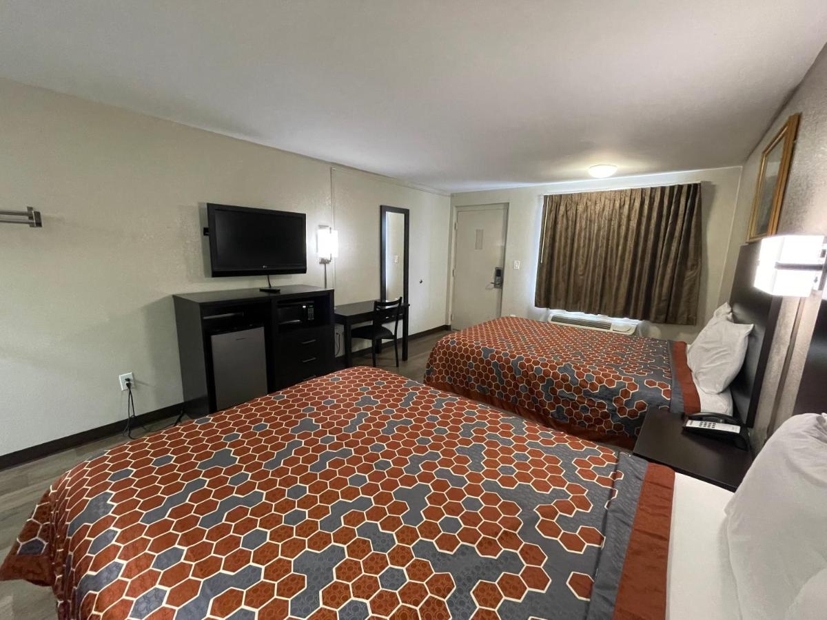 Royal Inn Motel — photo 18