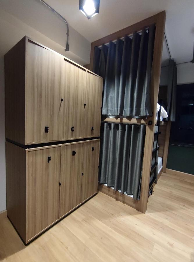 N5 Ratchawong Hostel - 5