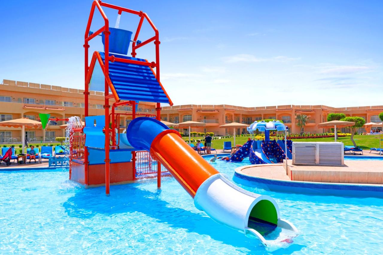 Pickalbatros Royal Moderna Sharm "Aqua Park" photo