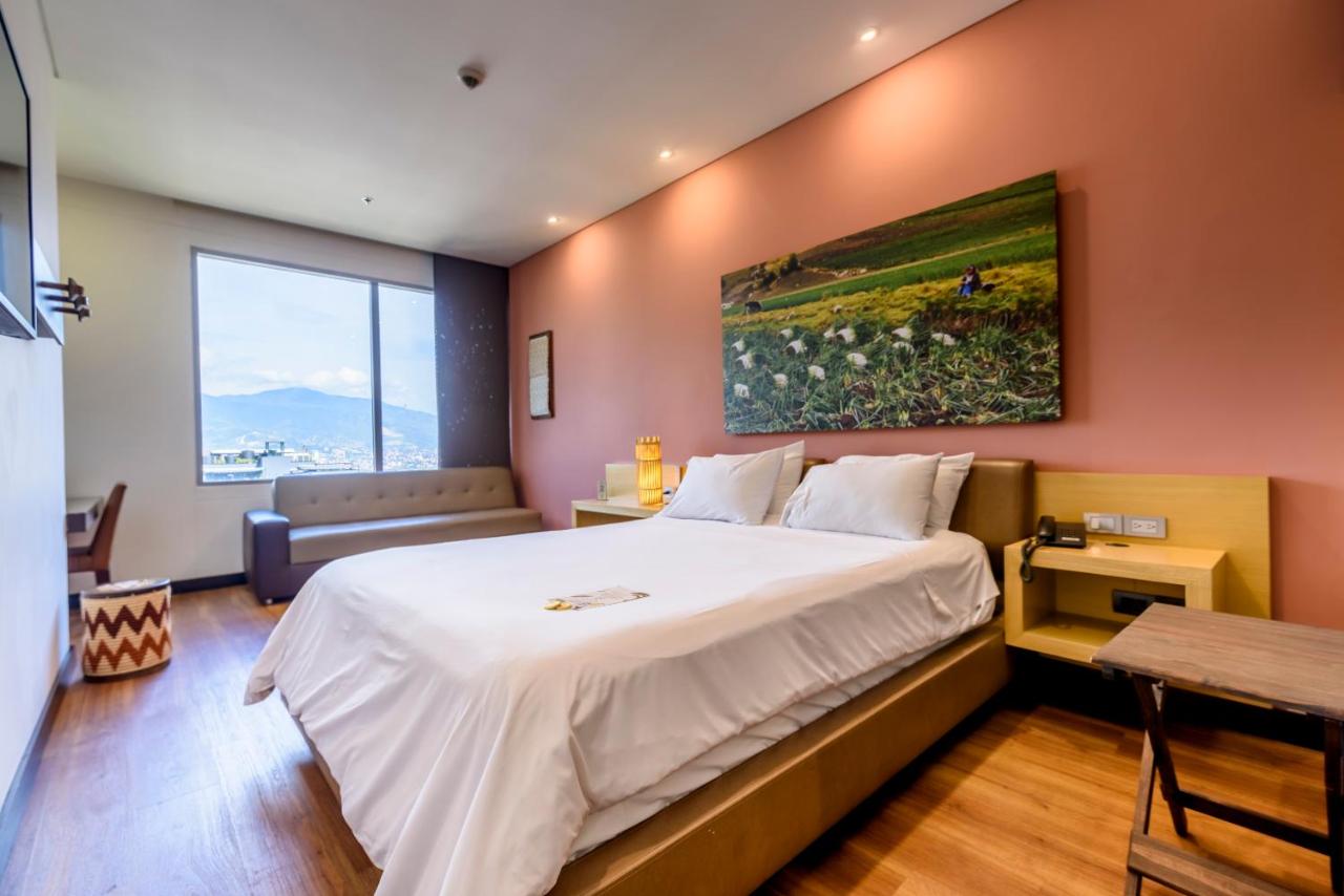 Diez Hotel Categoría Colombia photo
