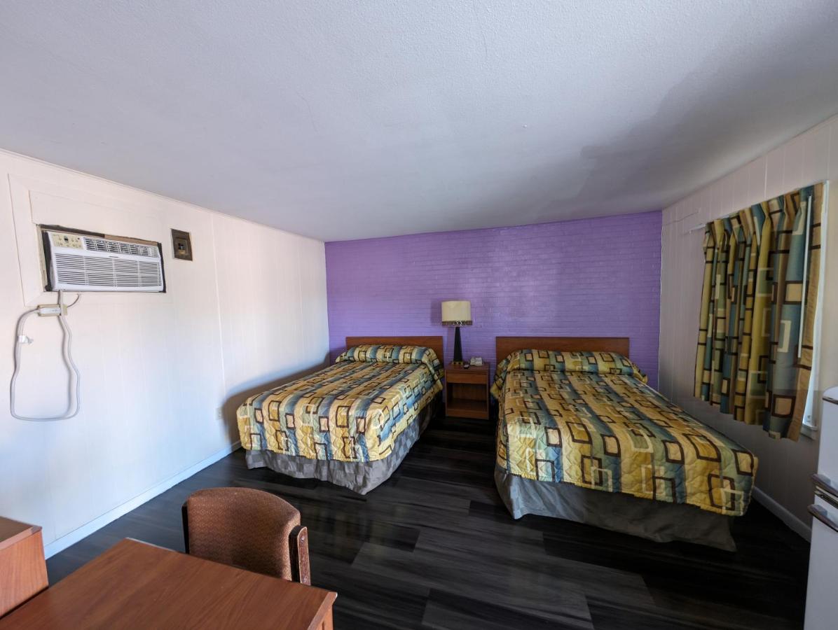 Economy Inn Kingsville — photo 7