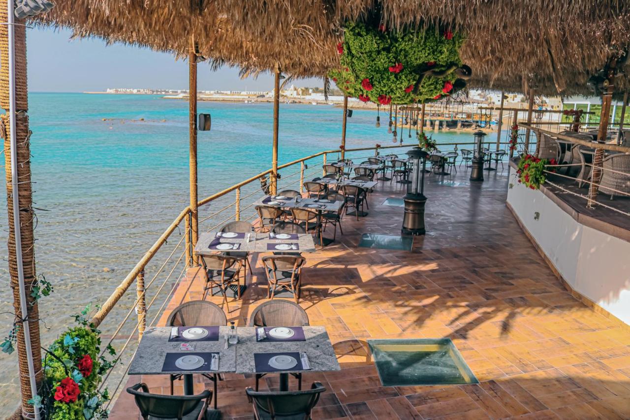 Lagoona Beach Luxury Resort and Spa photo