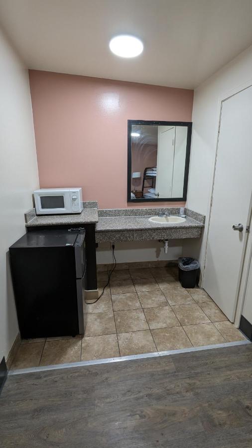Portland Value Inn — photo 6