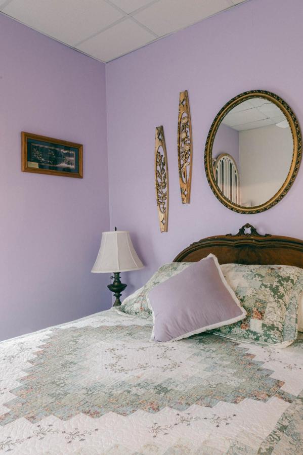 The Manor — photo 13