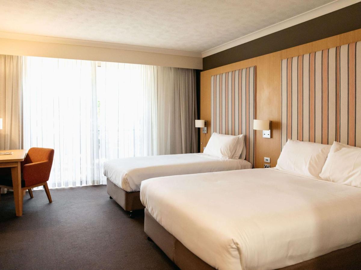 Mercure Gold Coast Resort photo