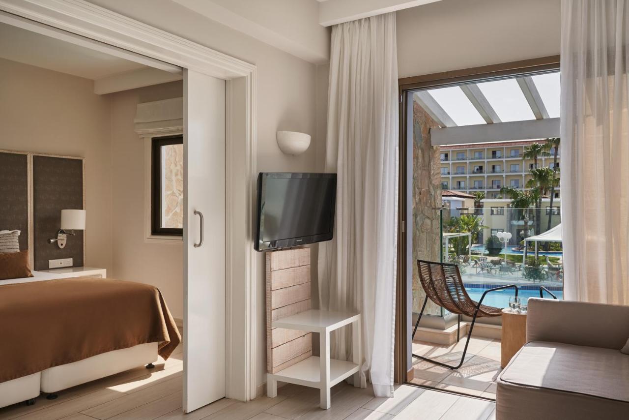 Atlantica Aeneas Resort photo