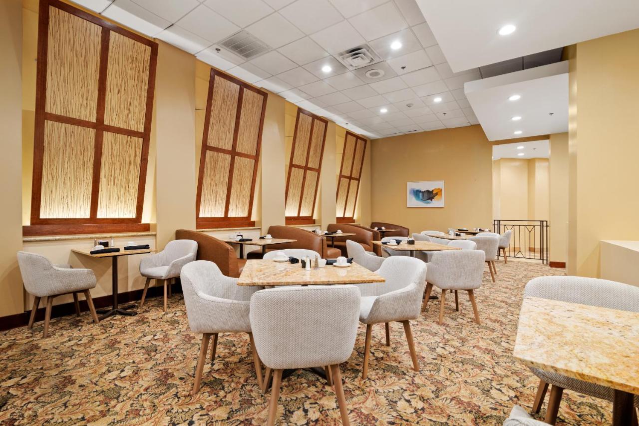 Crown Plaza Inn — photo 20