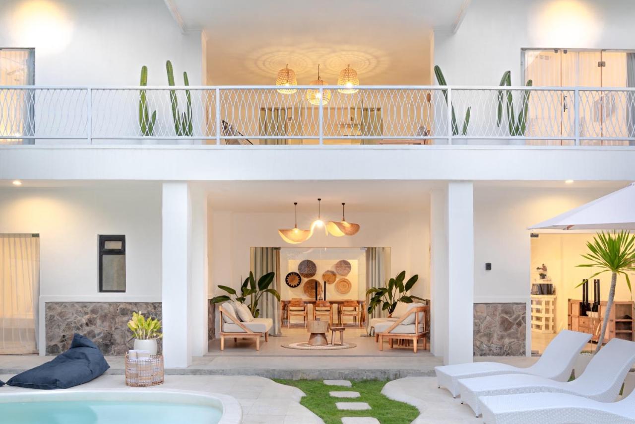 Casa de Lupe 5 bedroom villa in Kerobokan - 2