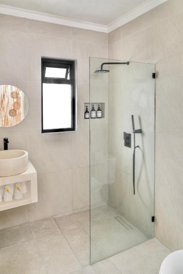 Casa de Lupe 5 bedroom villa in Kerobokan - 3