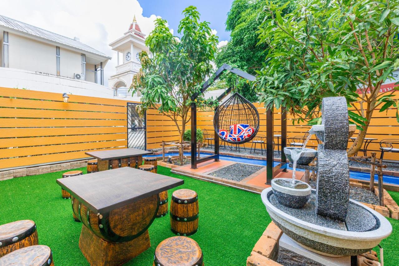 Marco Polo Phuket Poshtel & Bistro - 5