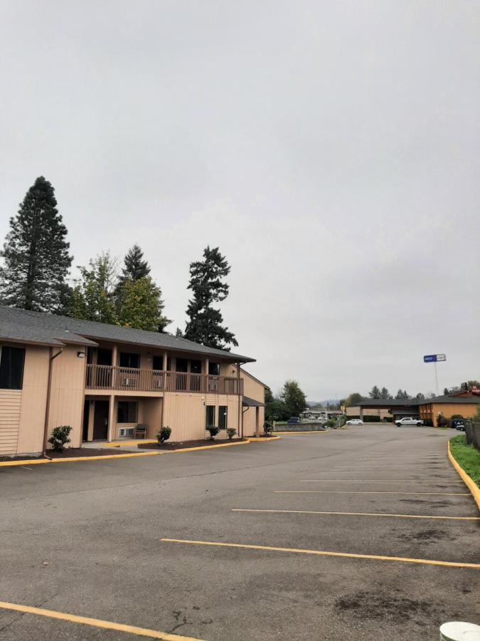 Centralia Inn — photo 8
