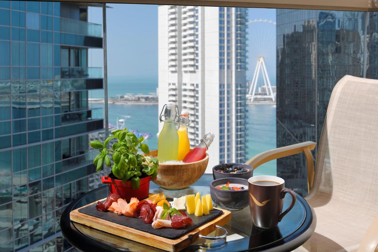 Mövenpick Hotel Jumeirah Beach photo