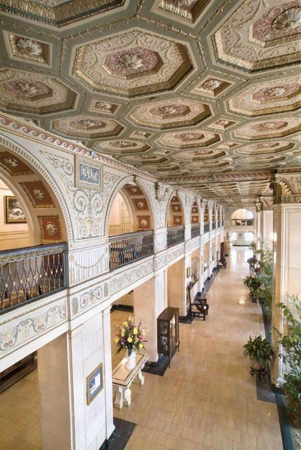The Brown Hotel — photo 11