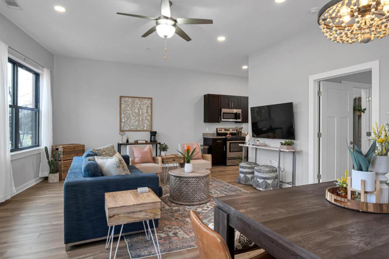 Near Belmont Vanderbilt Music Row Free Parking - 2