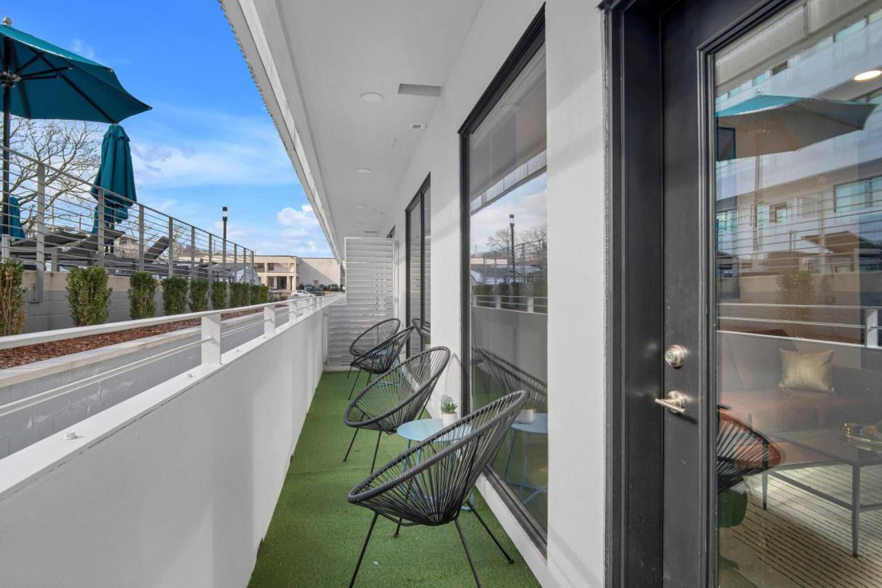 UPSCALE Cozy Nashville Condo with POOL, PATIO, PARKING - 5