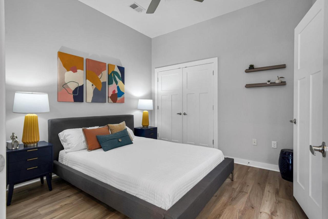 Near Vanderbilt Belmont Music Row with Free Parking - 4