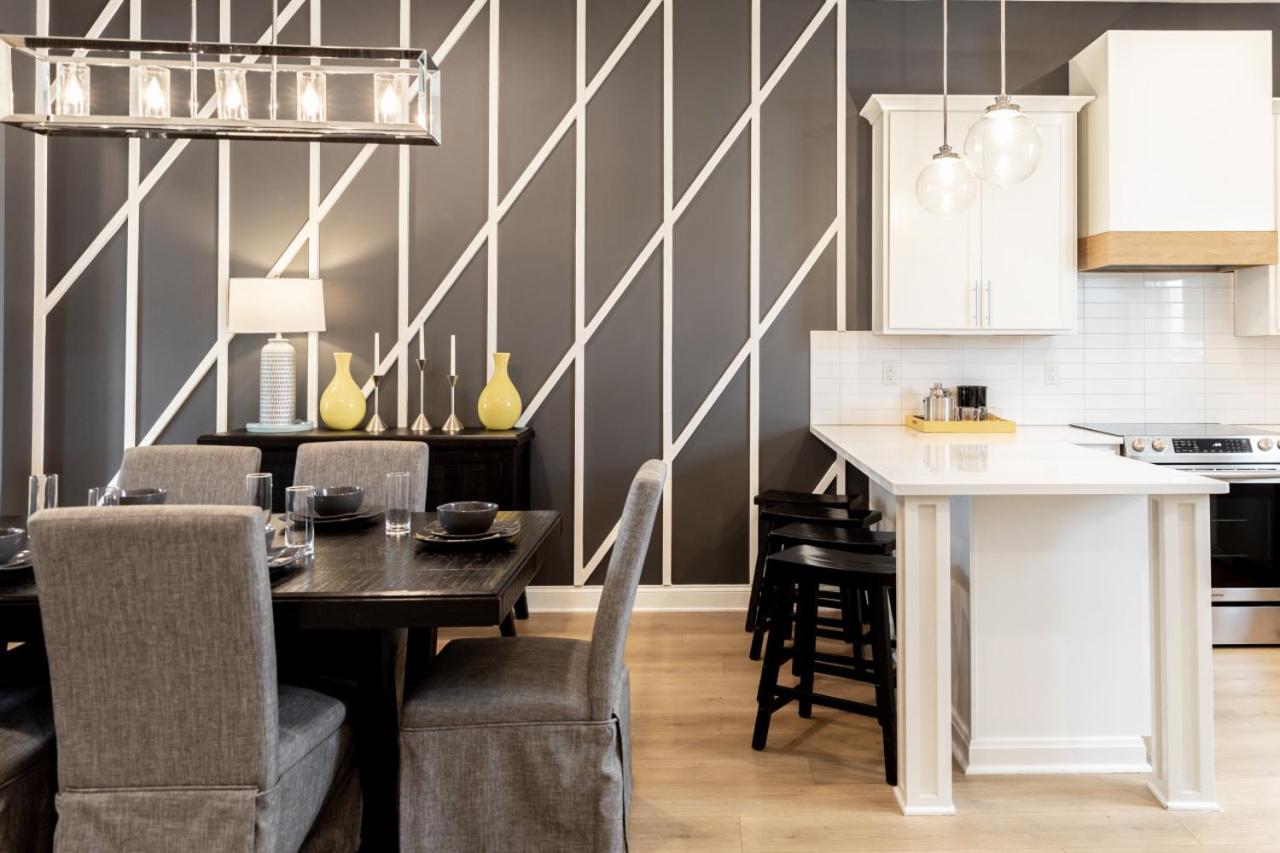 STAR Retreat Townhome with Garage 3 miles to Downtown